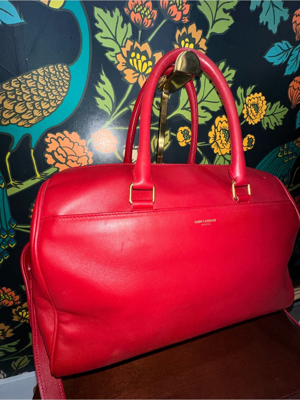 Saint Laurent Classic Duffle 6 Red Leather Crossbody Bag - Picture 4 of 17